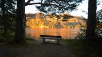 Entspannung am Weißensee im Allgäu. • © Loc Hoang